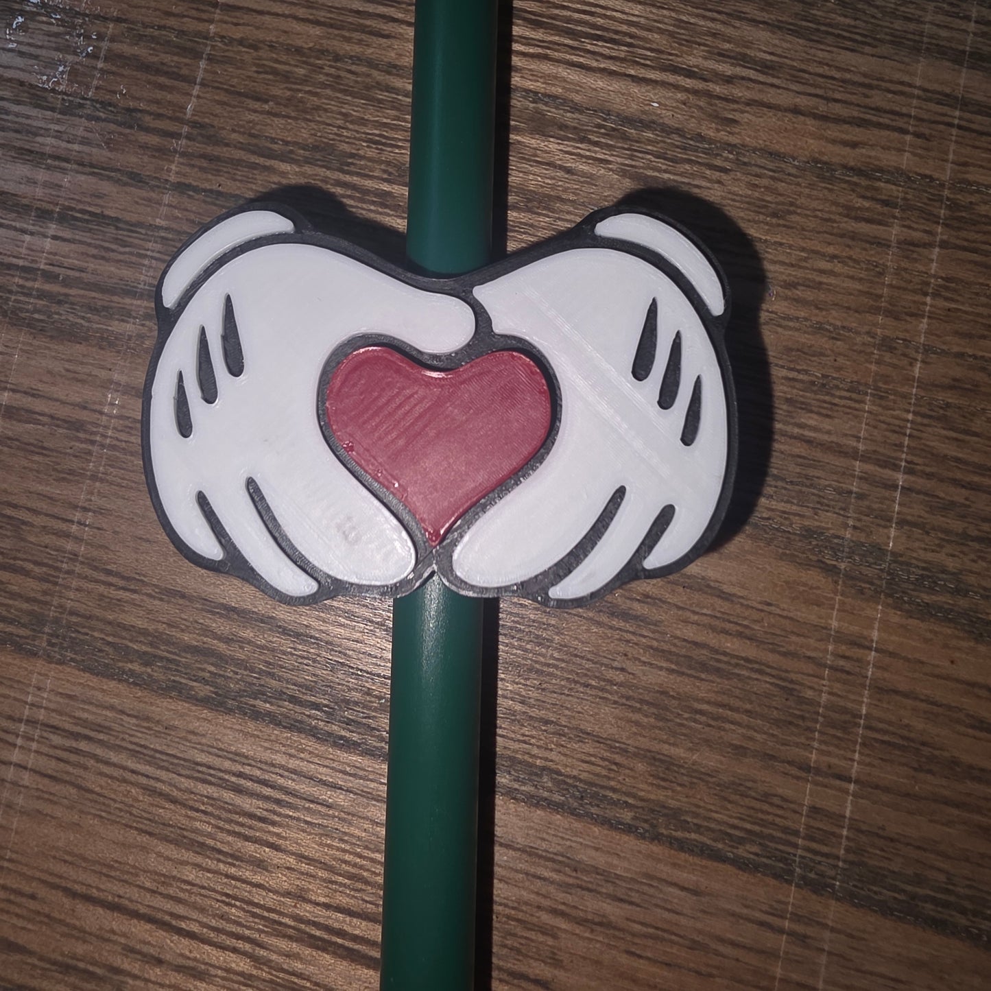Mouse Love Hands Straw Topper